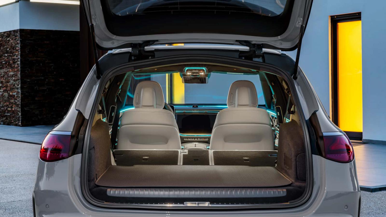 Νέα Mercedes E-Class Estate: Βενζίνη, diesel και PHEV έως 313 ίππους